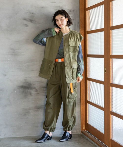 niko and...（ニコアンド）の「ヤワラカカーゴパンツ（カーゴパンツ・レディース・カーキ/ブラック/ブラウン・MEDIUM/LARGE）」の5枚目の写真