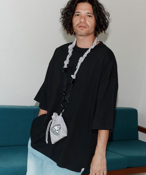 No Rain No Rainbow（ノーレインノーレインボー）の「mko13107-NR mini shoulder bag ショルダーバッグ(NR25W-39)（ショルダーバッグ・メンズ・ブラック/ブラック×グレー/グレー・FREE）」の12枚目の写真