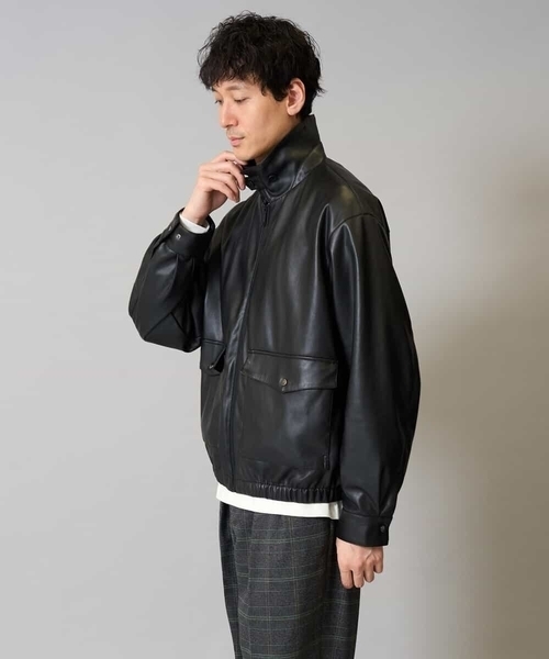 a.v.v(アーヴェヴェ)の「【洗濯機で洗える】フェイクレザーブルゾン(その他アウター・メンズ・ブラック・46/48)」の4枚目の写真