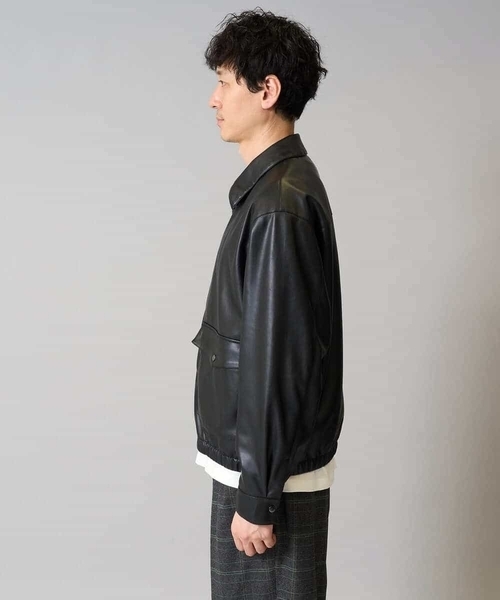 a.v.v(アーヴェヴェ)の「【洗濯機で洗える】フェイクレザーブルゾン(その他アウター・メンズ・ブラック・46/48)」の6枚目の写真