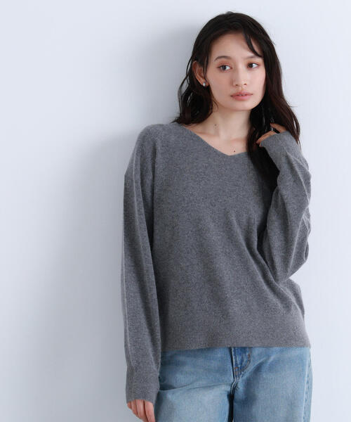 NATURAL BEAUTY BASIC(ナチュラルビューティーベーシック)の「◇FOX混ジェントリーシリーズ Vネックニット(ニット/セーター・レディース・オフホワイト/ダークブルー/ラベンダー/チャコールグレー・FREE)」の11枚目の写真
