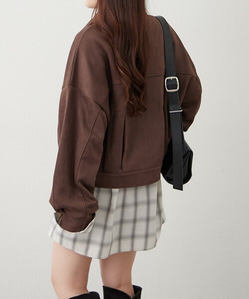 continuer de NICE CLAUP(コンティニューデナイスクラップ)の「WZIPフェイクスエードブルゾン(ブルゾン・レディース・キャメル/ブラウン・FREE)」の13枚目の写真