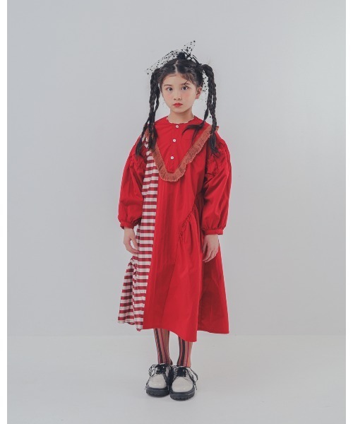 unica（ユニカ）の「2ピースブロックチェックワンピース（ワンピース・キッズ・ブラック/レッド・M/L/XL/S）」の3枚目の写真