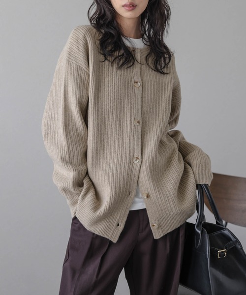 AMELY(エミリー)の「2WAYリブニットカーディガン(カーディガン/ボレロ・レディース・ベージュ/グレー/ブラック・フリー)」の3枚目の写真
