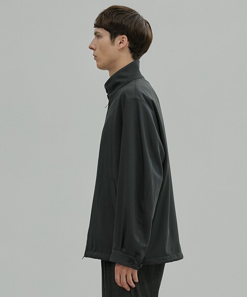 UNITED TOKYO(ユナイテッドトウキョウ)の「TECHNO WOOL スウィングトップブルゾン(ブルゾン・メンズ・ダークグレー/オリーブ/ブラック・1/2)」の17枚目の写真