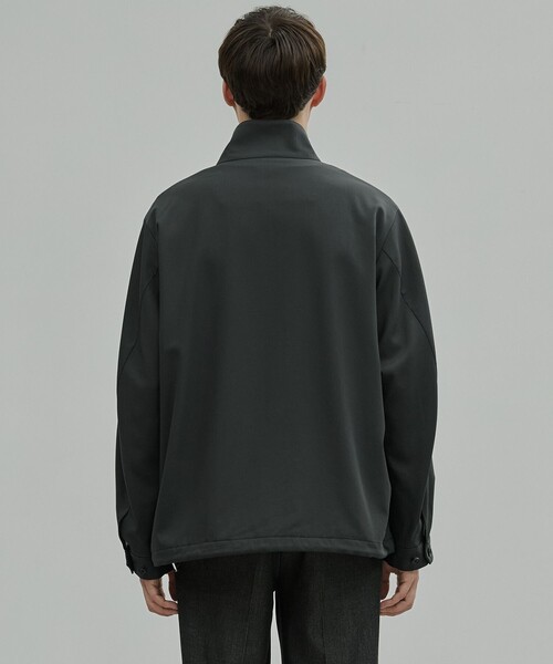 UNITED TOKYO(ユナイテッドトウキョウ)の「TECHNO WOOL スウィングトップブルゾン(ブルゾン・メンズ・ダークグレー/オリーブ/ブラック・1/2)」の18枚目の写真