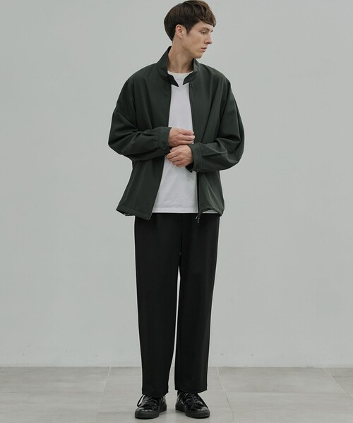 UNITED TOKYO(ユナイテッドトウキョウ)の「TECHNO WOOL スウィングトップブルゾン(ブルゾン・メンズ・ダークグレー/オリーブ/ブラック・1/2)」の10枚目の写真
