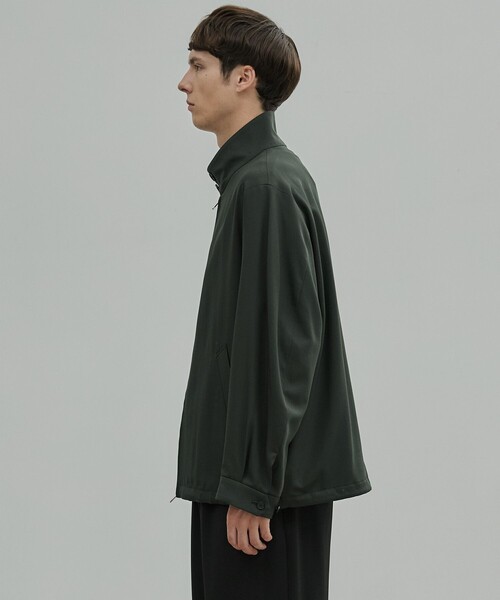 UNITED TOKYO(ユナイテッドトウキョウ)の「TECHNO WOOL スウィングトップブルゾン(ブルゾン・メンズ・ダークグレー/オリーブ/ブラック・1/2)」の20枚目の写真