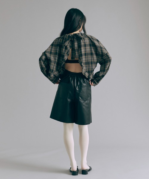 EN NEUME（エンノイム）の「Faux Leather Half Pants（その他パンツ・レディース・アイボリー/ブラック・FREE）」の15枚目の写真