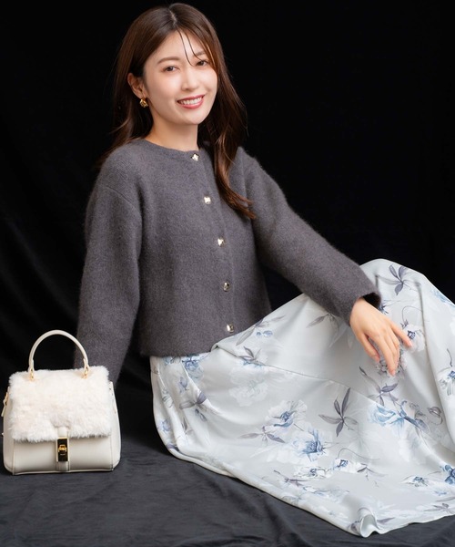 NOELA(ノエラ)の「ラクーンブレンドニットジャケット(ニット/セーター・レディース・ピンク/イエロー/ベージュ/チャコールグレー・フリー)」の17枚目の写真