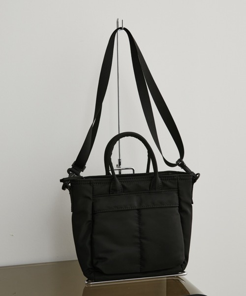 Auntie Rosa Holiday（アンティローザホリデー）の「ミニヘルメットバッグ / ショルダーバッグ（ハンドバッグ・レディース・ブラック/アイボリー・FREE）」の15枚目の写真