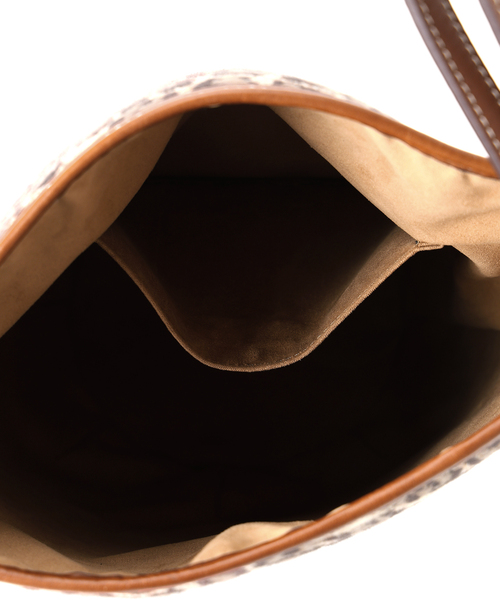 Spick & Span(スピックアンドスパン)の「《WEB限定追加2》A VACATION/ア ヴァケーション MARCHE BROWN LEO(ショルダーバッグ・レディース・ブラウン・FREE)」の12枚目の写真