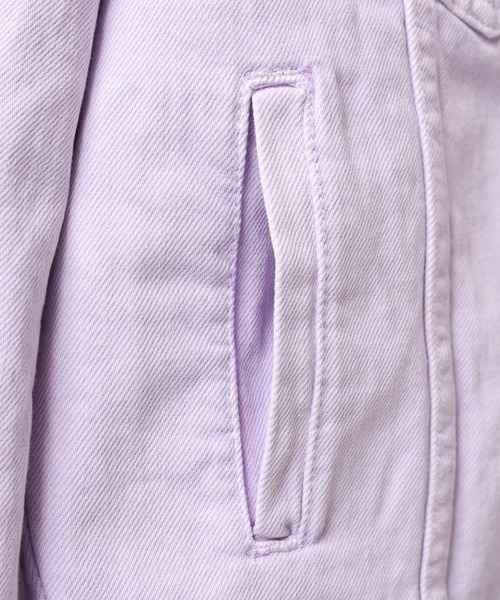 GUESS JEANS(ゲスジーンズ)の「GUESS JEANS GJ OVERSIZE TRUCKER JACKET ゲス オーバーサイズ デニムトラッカージャケット(デニムジャケット・レディース・ホワイト/パープル・XS/S/M)」の11枚目の写真