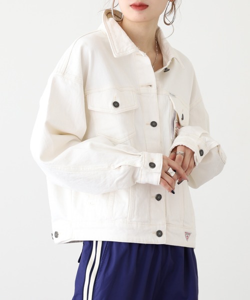 GUESS JEANS(ゲスジーンズ)の「GUESS JEANS GJ OVERSIZE TRUCKER JACKET ゲス オーバーサイズ デニムトラッカージャケット(デニムジャケット・レディース・ホワイト/パープル・XS/S/M)」の17枚目の写真