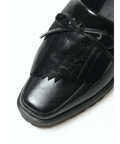 【Bella Lume(ベッラルーメ)】フリンジローファースニーカー　ローファー Bella lume（ベッラルーメ） スニーカー /Bella Lume(ベッラルーメ