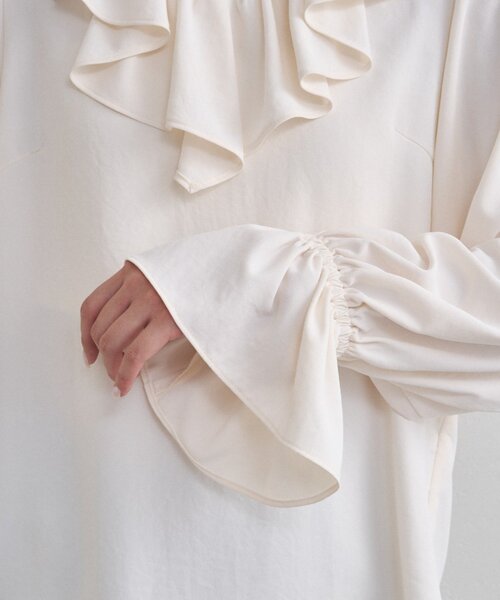 LOUNGEDRESS（ラウンジドレス）の「ジョーゼットフリルブラウス（シャツ/ブラウス・レディース・ブラック/オフホワイト・FREE）」の15枚目の写真