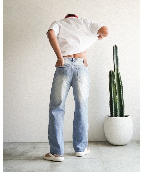 #Re:room（リルーム）の「ヴィンテージリペアストレートデニムパンツ（デニムパンツ・メンズ・ブルー・LARGE/MEDIUM/SMALL）」の5枚目の写真