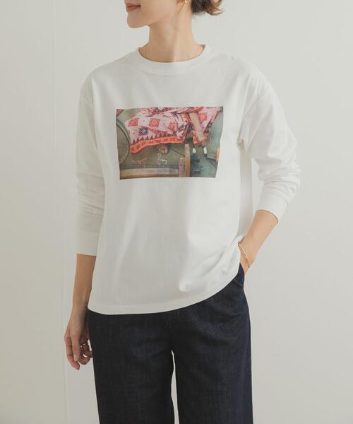 URBAN RESEARCH DOORS(アーバンリサーチドアーズ)の「Grow OrganicフォトプリントロングTシャツ(Tシャツ/カットソー・レディース・オフホワイト/ホワイト系その他・MEDIUM)」の3枚目の写真