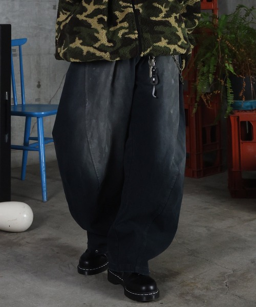 ILL'S（イルズ）の「AW グランジ ペイント フェード加工 デニムパンツ メンズ レディース ユニセックス 【ILL'S】（デニムパンツ・メンズ・ブルー・M/L）」の7枚目の写真