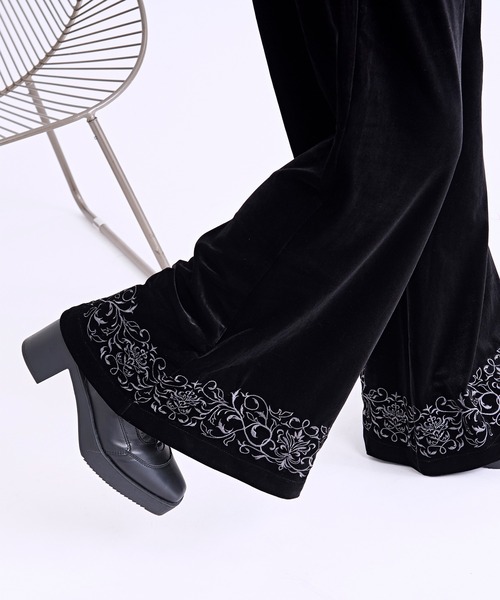 Ellno Loset(エルノロゼット)の「ベロア刺繍フレアパンツ(スラックス・メンズ・ブラック/パープル・X-SMALL/SMALL/MEDIUM/LARGE)」の20枚目の写真