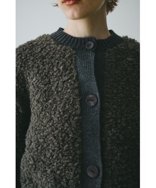 HeRIN.CYE(ヘリンドットサイ)の「Loop yarn knit cardigan ループヤーンニットカーディガン(カーディガン/ボレロ・レディース・グレー/ライトベージュ/ネイビー・FREE)」の17枚目の写真