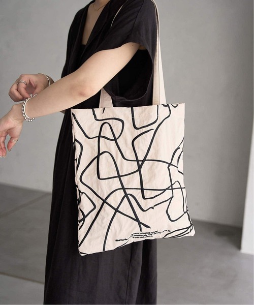 LE TALON（ルタロン）の「《追加》LETALON メッセージトート（トートバッグ・レディース・アイボリー/ブラウン/ベージュ・FREE）」の2枚目の写真