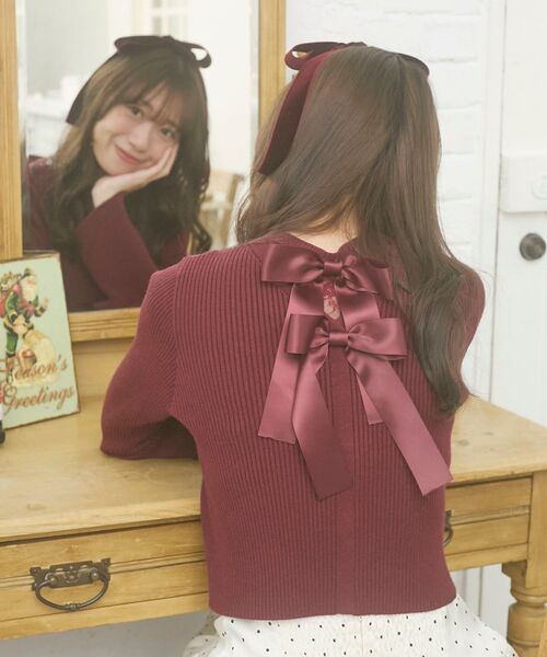 MAJESTIC LEGON(マジェスティックレゴン)の「バックリボンショートカーディガン(カーディガン/ボレロ・レディース・ブラック/アイボリー/ピンク/ボルドー・MEDIUM)」の4枚目の写真