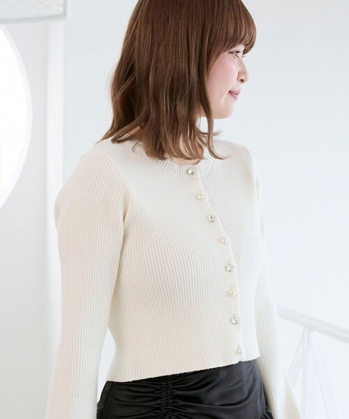 MAJESTIC LEGON(マジェスティックレゴン)の「バックリボンショートカーディガン(カーディガン/ボレロ・レディース・ブラック/アイボリー/ピンク/ボルドー・MEDIUM)」の9枚目の写真