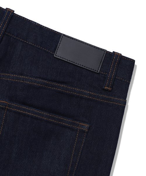 MUSINSA STANDARD（ムシンサスタンダード）の「KIPAS スリムクロップデニムパンツ [ディープインディゴ]（デニムパンツ・メンズ・その他・38/34/28/29/32/30/31/33/26/27）」の5枚目の写真
