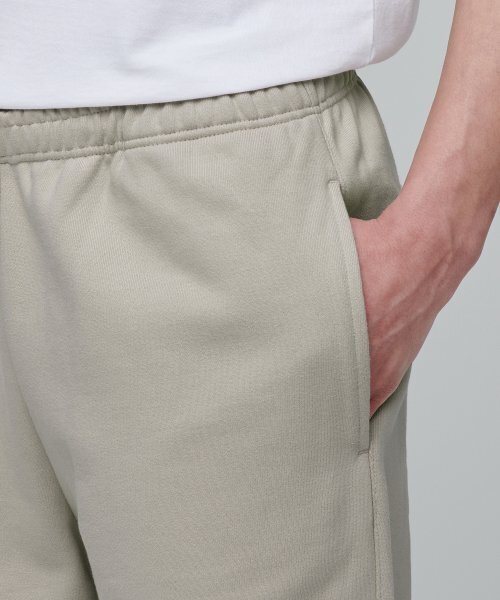 MUSINSA STANDARD(ムシンサスタンダード)の「ヘビーウェイトスウェットパンツ【ライトベージュ】(スウェットパンツ・メンズ・その他・X-LARGE/SMALL/MEDIUM/LARGE)」の4枚目の写真