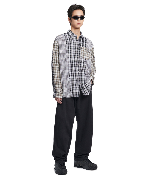 NOMANUAL(NOMANUAL)の「RAW EDGE CHECK SHIRT - BLACK(シャツ/ブラウス・レディース・その他・SMALL/MEDIUM/LARGE)」の3枚目の写真