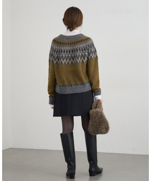 IENA（イエナ）の「ROBERTO COLLINA/ロベルトコリーナ GIROCOLLO CROPPED ニット 253F23001（ニット/セーター・レディース・カーキ・FREE）」の3枚目の写真