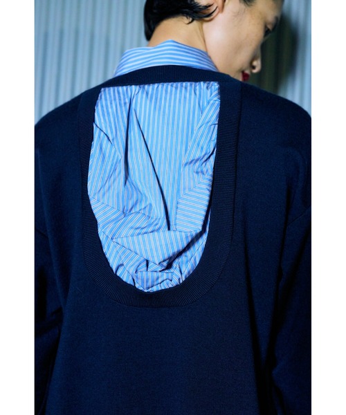 ENFOLD（エンフォルド）の「シャツレイヤードプルオーバー（ニット/セーター・レディース・ホワイト/チャコールグレー/ダークネイビー・38）」の5枚目の写真