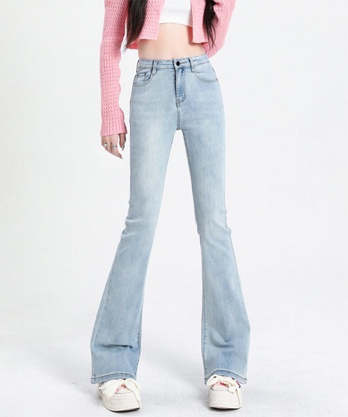 urge:(アージコロン )の「【URGE:】セミフレア デニム パンツ(デニムパンツ・レディース・ブラック/ライトブルー/ブルー・SMALL/MEDIUM/LARGE/X-LARGE)」の2枚目の写真