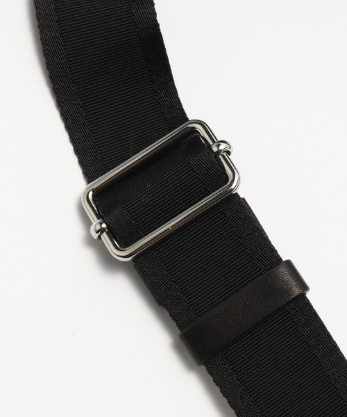 EDIFICE（エディフィス）の「MAISON MARGIELA (メゾン マルジェラ) GLAM SLAM BELT BAG（クラッチバッグ・メンズ・ブラック・FREE）」の9枚目の写真