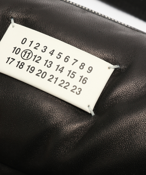EDIFICE（エディフィス）の「MAISON MARGIELA (メゾン マルジェラ) GLAM SLAM BELT BAG（クラッチバッグ・メンズ・ブラック・FREE）」の10枚目の写真