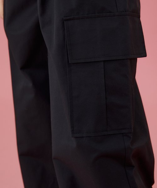 KOLEAT（コレット）の「WOMEN機能性バスラックワイドカーゴスラックスパンツ[BLACK]（スラックス・レディース・その他・SMALL/MEDIUM）」の2枚目の写真