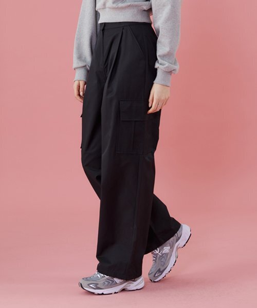 KOLEAT（コレット）の「WOMEN機能性バスラックワイドカーゴスラックスパンツ[BLACK]（スラックス・レディース・その他・SMALL/MEDIUM）」の5枚目の写真