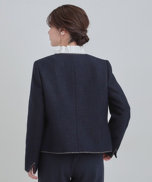 SHOO・LA・RUE（シューラルー）の「【S-3L】柔らかく軽い ライトツイードジャケット（ノーカラージャケット・レディース・ホワイト系6/アイボリー系3/ネイビー系3・01/02/03/04/05）」の19枚目の写真