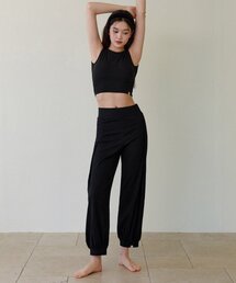 CONCHWEAR（コンチウェア）の「ヨガライクピンタックパンツ（ブラック）（スウェットパンツ）」