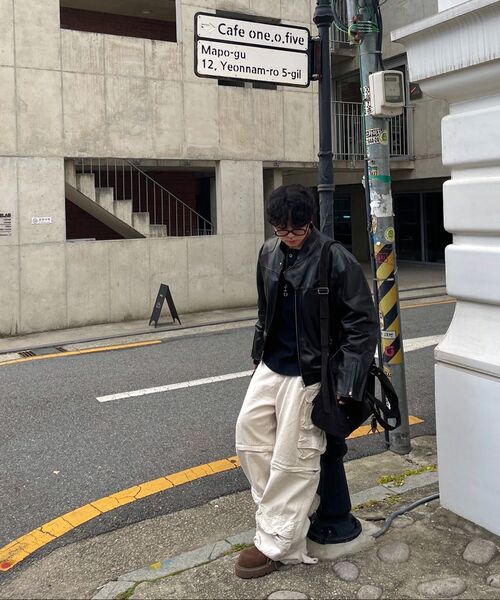 IDWS(アイドンワナセル)の「Mega Coil Boston Bag Brown(ボストンバッグ・レディース・その他・OS)」の5枚目の写真