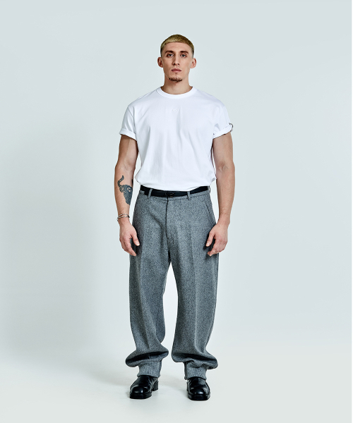 51%(フィフティーワンパーセント)の「Wool pants - Grey(その他パンツ・メンズ・その他・LARGE/MEDIUM)」の2枚目の写真