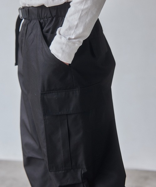 NewAnce（ニュアンス）の「【NewAnce】Over Cargo Pants /オーバーカーゴパンツ -オリジナルツイルシリーズ-（カーゴパンツ・メンズ・ベージュ/ブラック・L/M/S）」の15枚目の写真