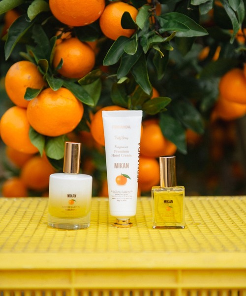 FERNANDA(フェルナンダ)の「フレグランスプレミアムハンドクリーム(ミカン)/Fragrance Premium Hand Cream (MIKAN)(ハンドケア/ハンドクリーム・レディース・その他・FREE)」の3枚目の写真