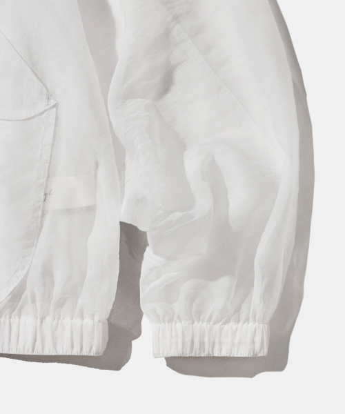 Diamond Layla（ダイアモンドレイラ）の「Shadow Organza Bomber Jacket J35 Cloud Veil（MA-1・レディース・その他・MEDIUM/LARGE）」の5枚目の写真