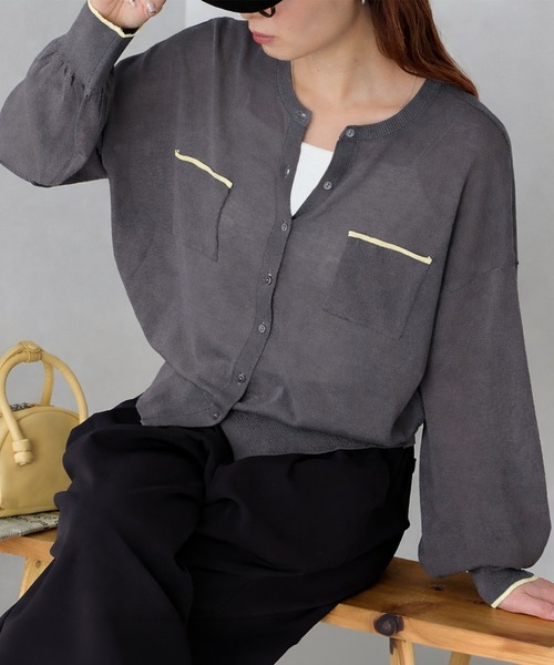 BONLECILL（ボンルシール）の「【UVカット率92％】配色ちびポケットシアーカーディガン【纏うUVケア - ソルヴェール】（カーディガン/ボレロ・レディース・ライトイエロー/グレー/チャコールグレー/ネイビー/ピンク/ブラウン/アイボリー・FREE）」の3枚目の写真