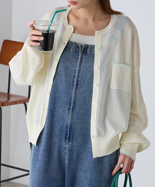 BONLECILL（ボンルシール）の「【UVカット率92％】配色ちびポケットシアーカーディガン【纏うUVケア - ソルヴェール】（カーディガン/ボレロ・レディース・ライトイエロー/グレー/チャコールグレー/ネイビー/ピンク/ブラウン/アイボリー・FREE）」の2枚目の写真