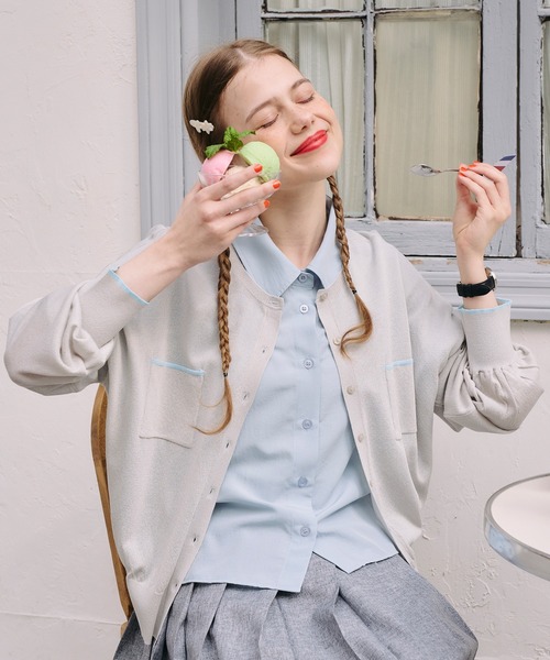 BONLECILL（ボンルシール）の「【UVカット率92％】配色ちびポケットシアーカーディガン【纏うUVケア - ソルヴェール】（カーディガン/ボレロ・レディース・ライトイエロー/グレー/チャコールグレー/ネイビー/ピンク/ブラウン/アイボリー・FREE）」の9枚目の写真