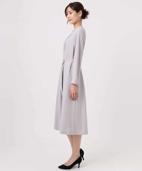 MK MICHEL KLEIN（エムケーミッシェルクラン）の「サテンジョーゼット プリーツワンピース/洗える（ワンピース・レディース・ライトグレー/ネイビー/ブラック・38）」の21枚目の写真