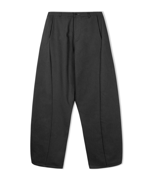 THAT'S IT（ザッツイット）の「カーブドワイドコットンデニムパンツ[ブラック]（デニムパンツ・レディース・ブラック・LARGE/X-LARGE/MEDIUM）」の2枚目の写真